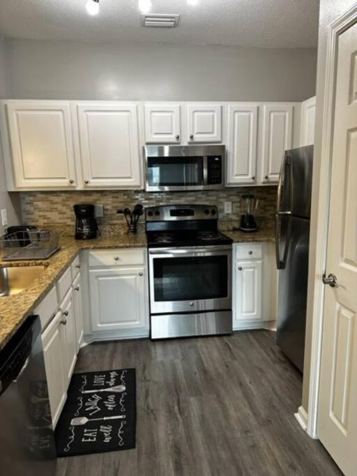 Extravagant 2 Br/2 Ba Apartment Savannah Zewnętrze zdjęcie